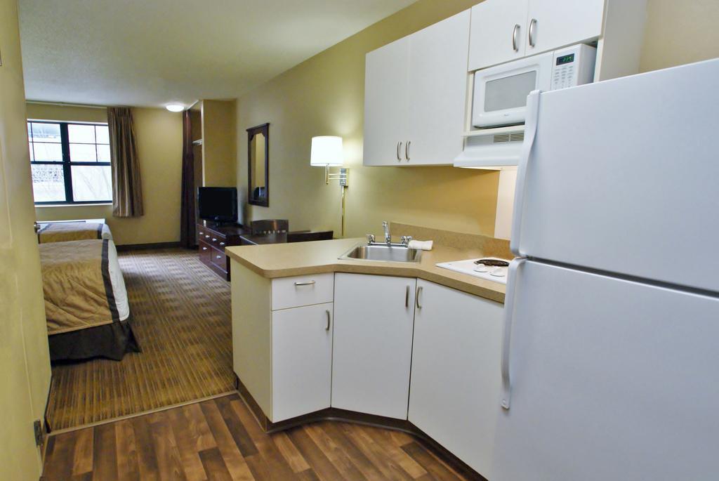 Extended Stay America Suites - Palm Springs - Airport Экстерьер фото